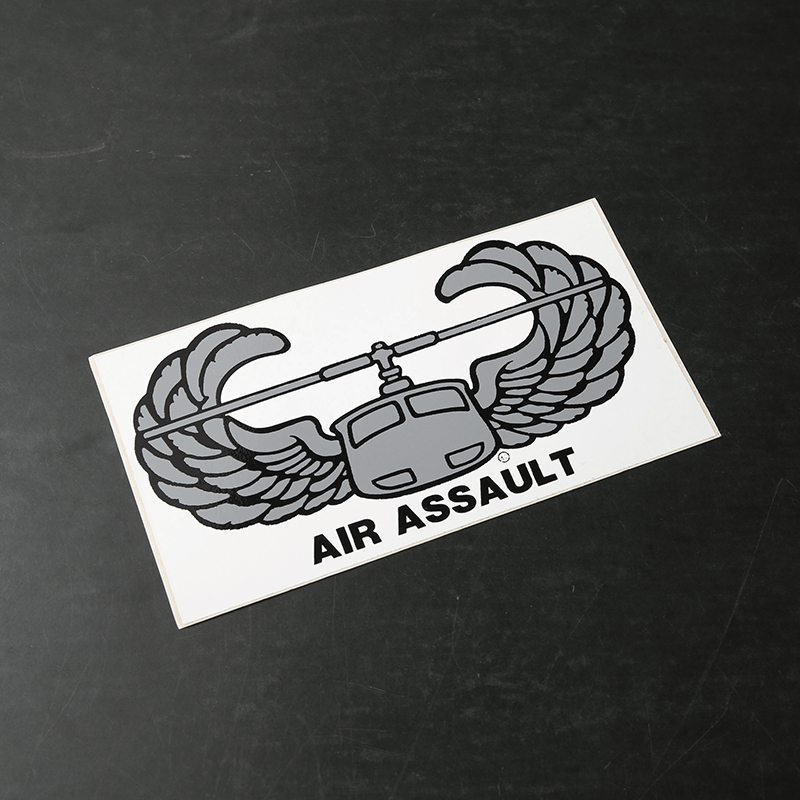 【ネコポス便対応】実物 新品 デッドストック 米軍 航空強襲 エア・アサルト バンパーステッカー「AIR ASSAULT」【T】【キャンペーン対象外】