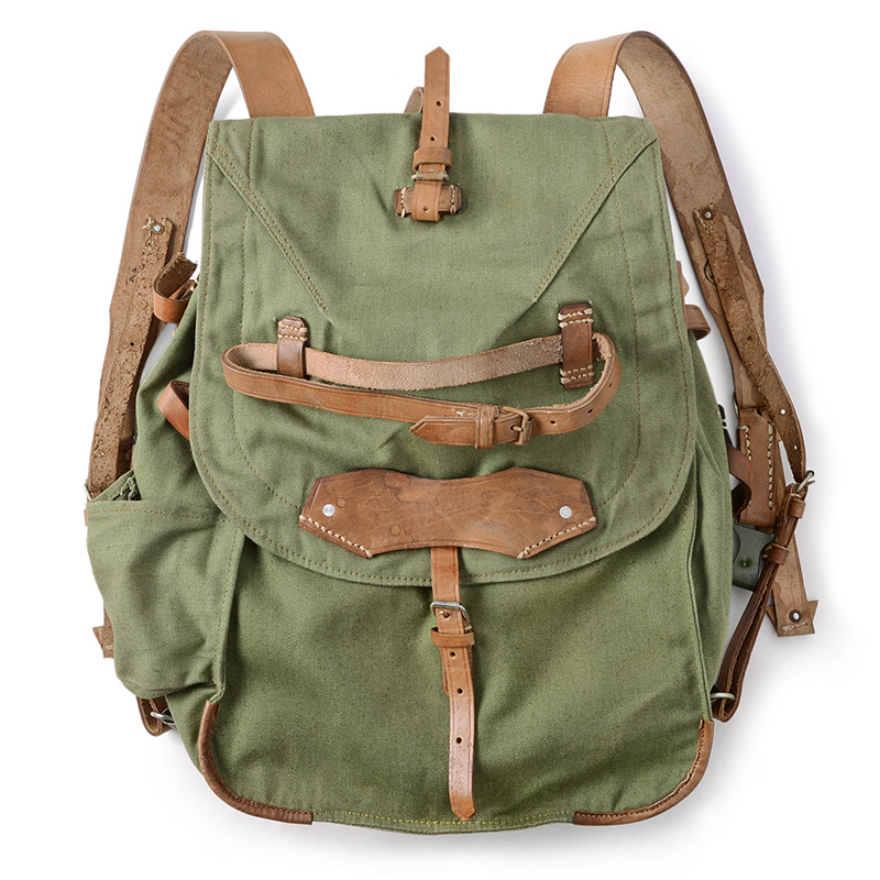 デッドストック ルーマニア軍 VINTAGE マウンテン バックパック