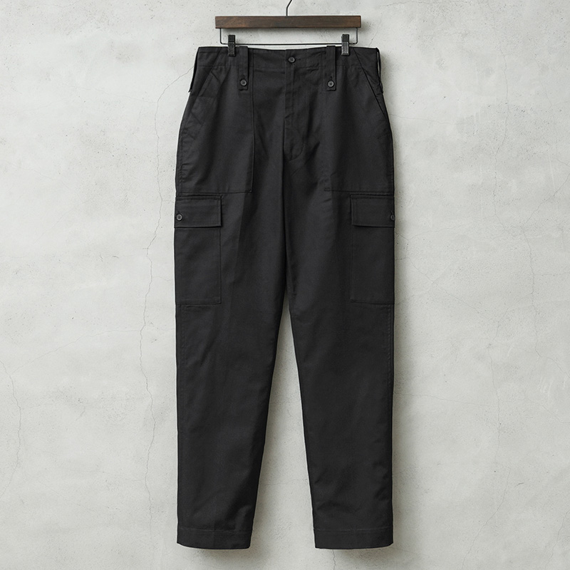 実物 新品 デッドストック イギリス軍 ライトウェイト BLACK ファティーグパンツ / カーゴパンツ【キャンペーン対象外】【I】 ミリタリー