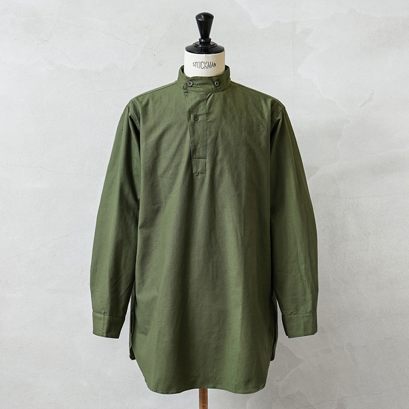 実物 新品 デッドストック スウェーデン軍 M-55 スタンドカラー プルオーバーシャツ 初期型【キャンペーン対象外】【I】ミリタリー