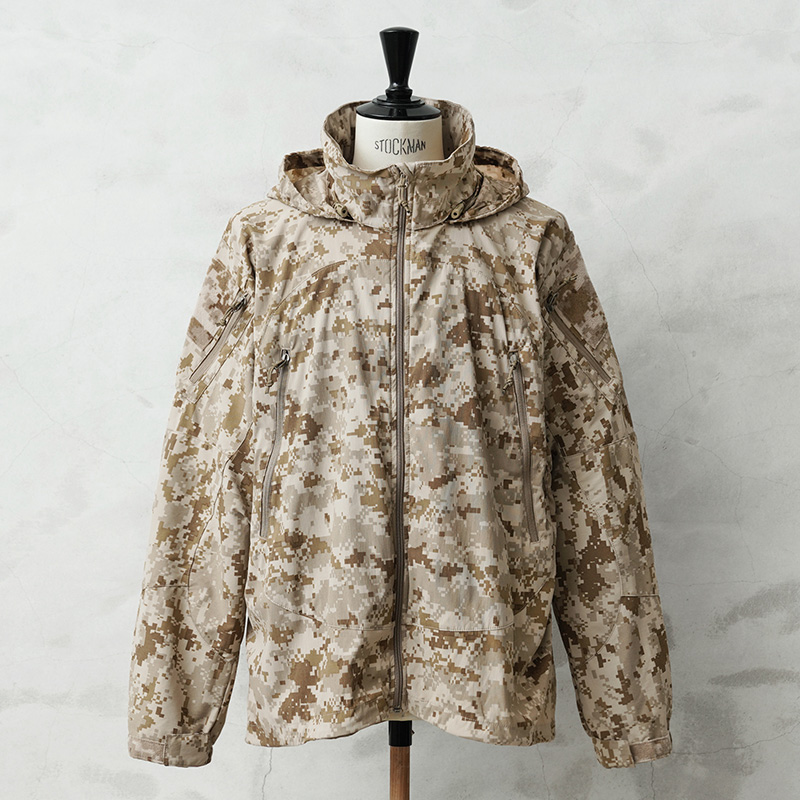 実物 新品 デッドストック 米軍 PTG MRS LEVEL5 ソフトシェル ジャケット AOR1 DESERT【キャンペーン対象外】【T】ミリタリー