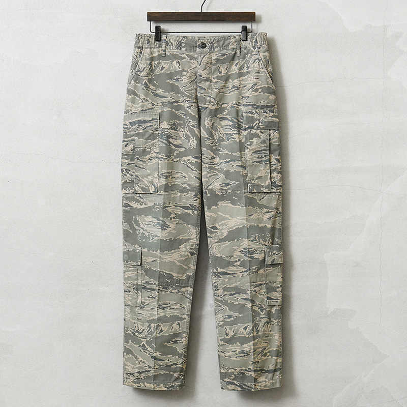 実物 USED 米空軍 U.S.A.F ABU カーゴパンツ 前期型 ノンリップ / U.S.AIR FORCE【キャンペーン対象外】【I】ミリタリー