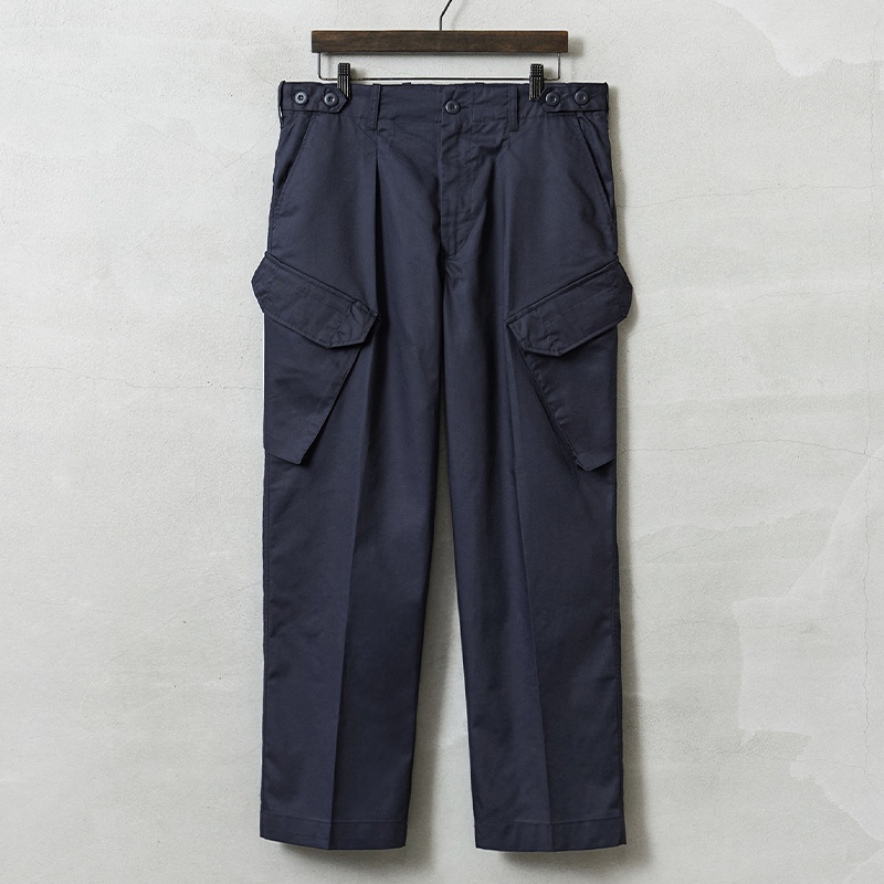 実物 新品 デッドストック イギリス軍 ROYAL NAVY RIG22 FR T/C カーゴパンツ スラントポケット【キャンペーン対象外】【I】