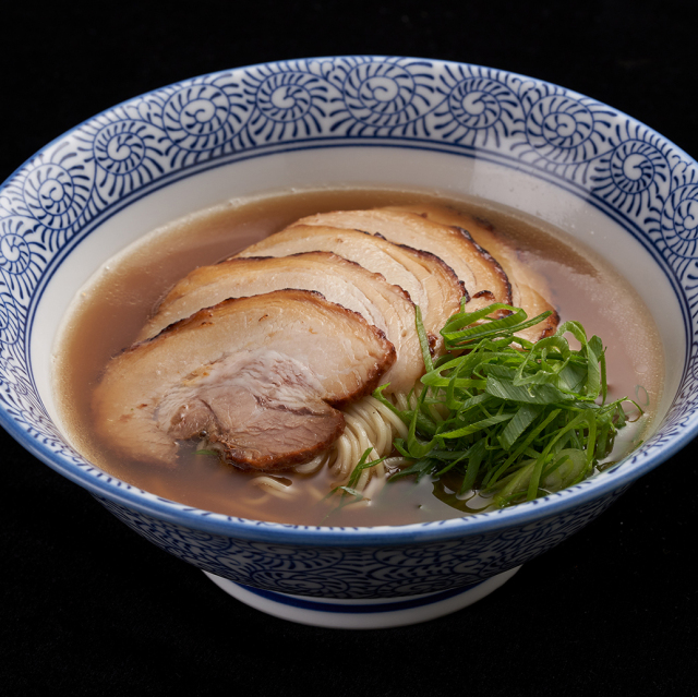 ラーメン 醤油スープ チャーシュー入り 2c7464099448c7f588b02de2153f91