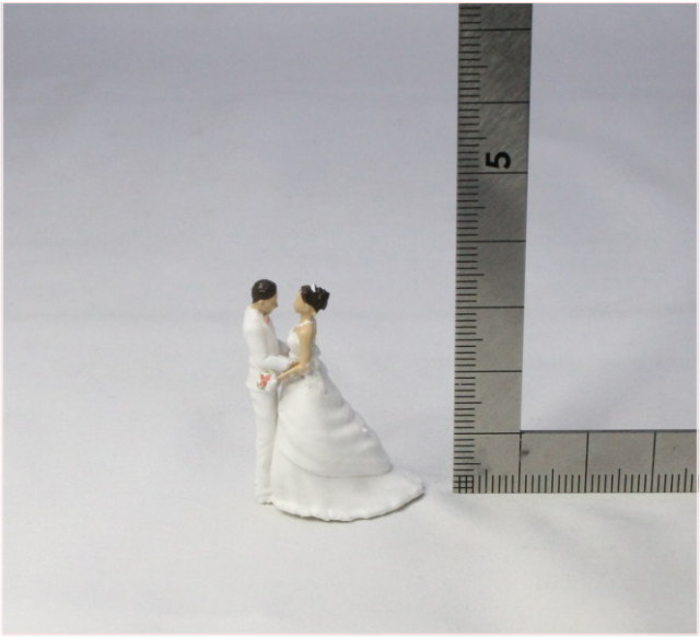 1/50人形 新郎新婦 ウェディングフィギュアA ハグ【結婚式
