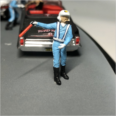 1/64フィギュア 警察官 誘導する機動隊員