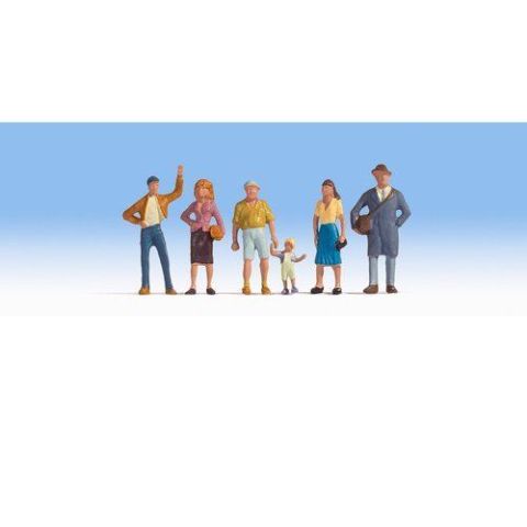 Nochノッホ36478 通行人【Nゲージ人形】【塗装済み】【ジオラマ小物】