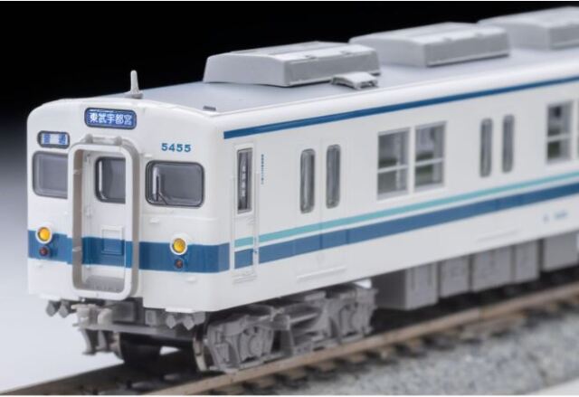 模型