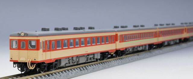 TOMIX トミックス 国鉄 キハ55形ディーゼルカー（急行色・一段窓
