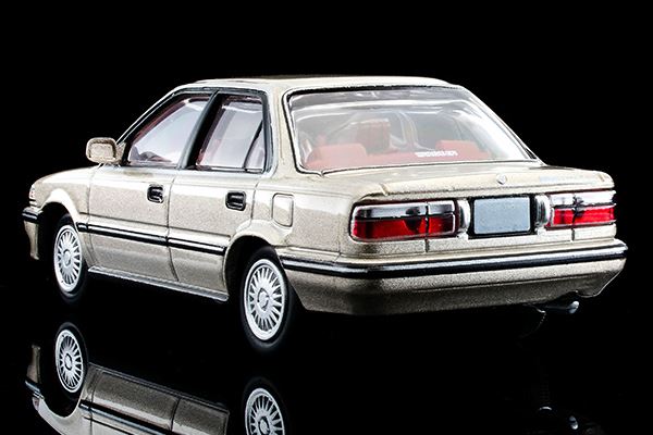 トミカリミテッドヴィンテージNEO