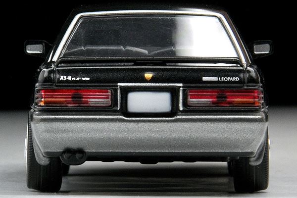 トミカリミテッドヴィンテージNEO