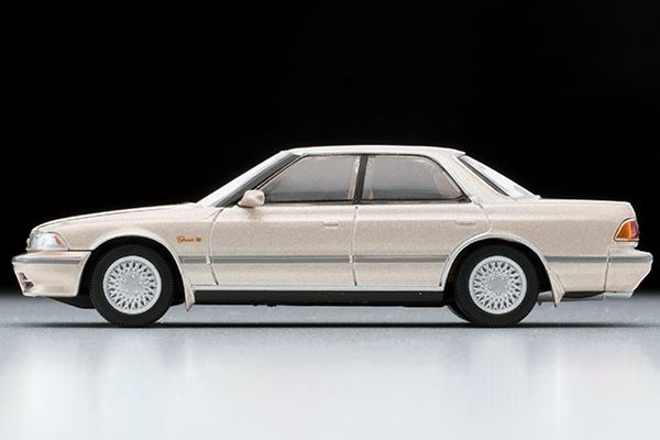 トミカリミテッドヴィンテージ NEO LV-N179c トヨタ マーク2 3.0