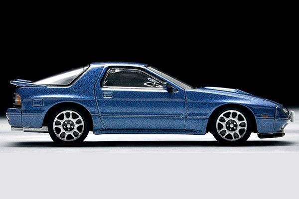 トミカリミテッドヴィンテージNEO