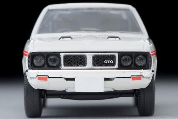 トミカリミテッドヴィンテージNEO