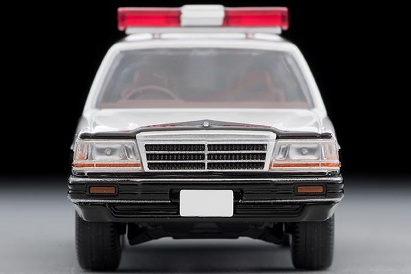 トミカリミテッドヴィンテージ NEO LV-N215a 日産グロリア バン