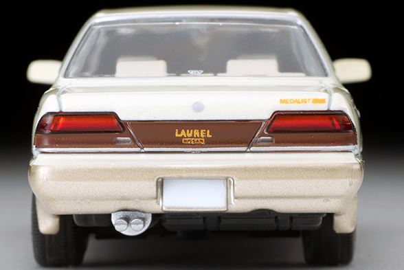 トミカリミテッドヴィンテージNEO LV-N238b 日産ローレル