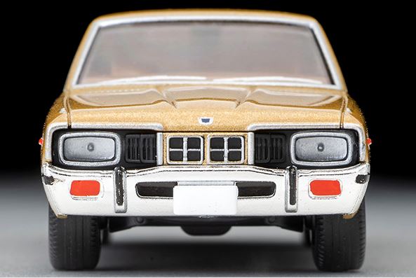 トミカリミテッドヴィンテージNEO LV-N251a 日産グロリア 4ドアHT F