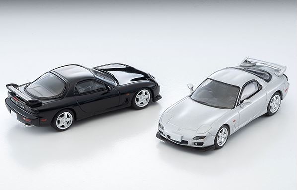 新品未使用！トミカ リミテッド ビンテージ ネオ RX-7 タイプRS/RZ トミカリミテッドヴィンテージネオ マツダ RX-7 スピリットR (白