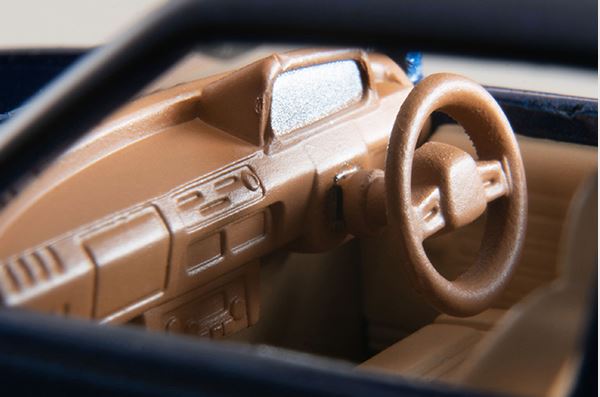 トミカリミテッドヴィンテージNEO LV-N28d スズキ アルト Cタイプ