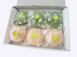 洗顔用こんにゃくパフ『和の力』【春季限定】　さくらもちセット　さくら3個　緑茶3個　計6個箱入