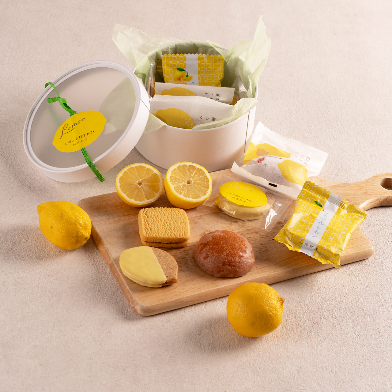 【新品】The Gourmand's Lemon / タッシェン レモン 2026 紅屋のレモンフェス！】レモンプラリネサンドクッキー 5個入