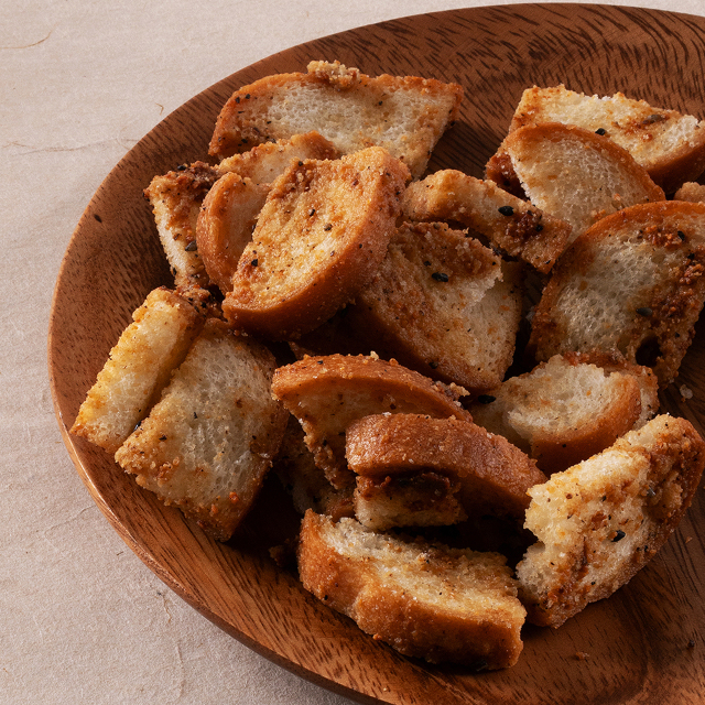 ひとくち和ラスク ガーリック黒胡椒