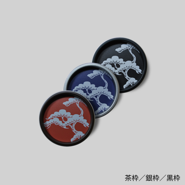 【送料無料】華引手　丸型　老松　hn-k-001　谷元フスマ工飾株式会社　※（　１枚当たり　）の金額です　（ふすまの材料/ふすま/襖/引き手/取っ手/襖の引手/ふすまの引手/ふすまの手をかけるところ/ふすま 引手 おしゃれ）