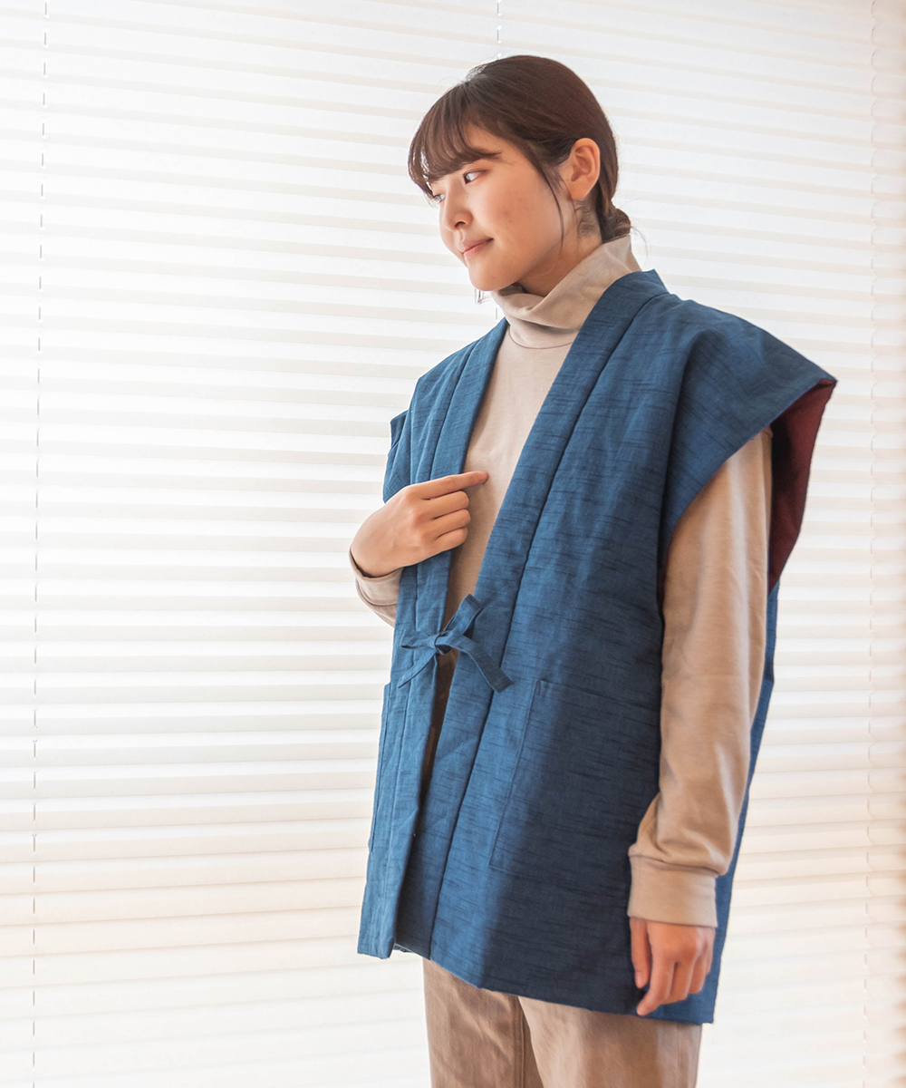 女性紬織袖無し綿入袢天