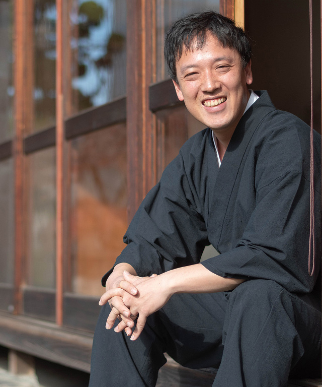 1051 たてスラブ作務衣 No.7 黒 | 作務衣・甚平通販 和粋庵