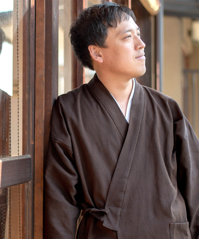 小柄ドビー作務衣（こがらどびーさむえ） 濃茶 ＜綿・秋冬向き刺し子