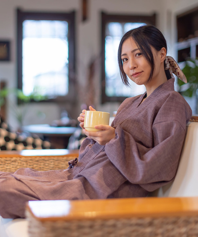 女性用麻ライク作務衣［聖］ No.1 あずき ｜ 作務衣・甚平通販 和粋庵