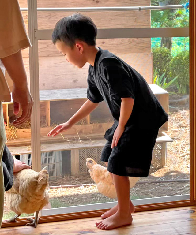 近江ちぢみ絣織子供甚平 No.2 黒 | 作務衣・甚平通販 和粋庵