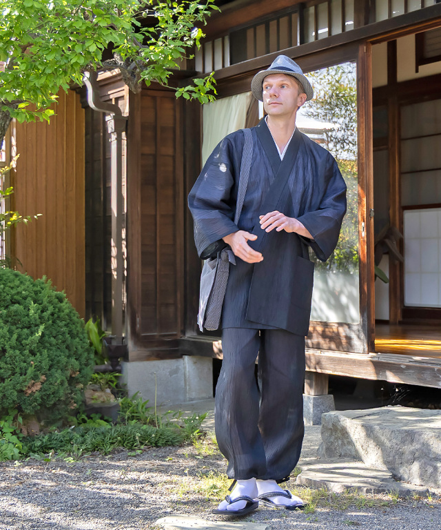 小千谷ちぢみ本麻作務衣 No.4 黒