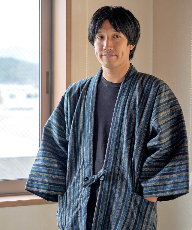 綿入れはんてん 男性用 前合わせ兼用 紬織 かつお縞