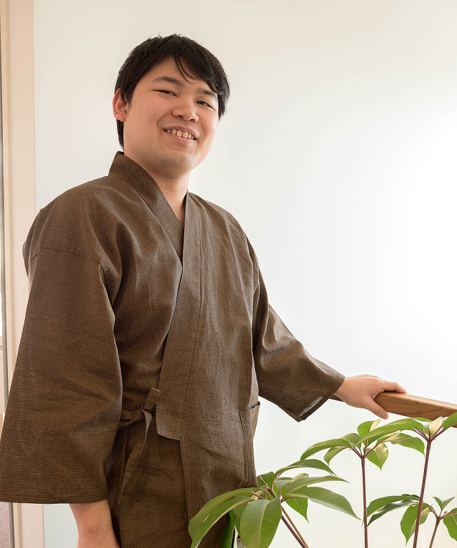 和紙しじら織作務衣 No.5 茶 ＜IKISUGATA＞ | 作務衣・甚平通販 和粋庵