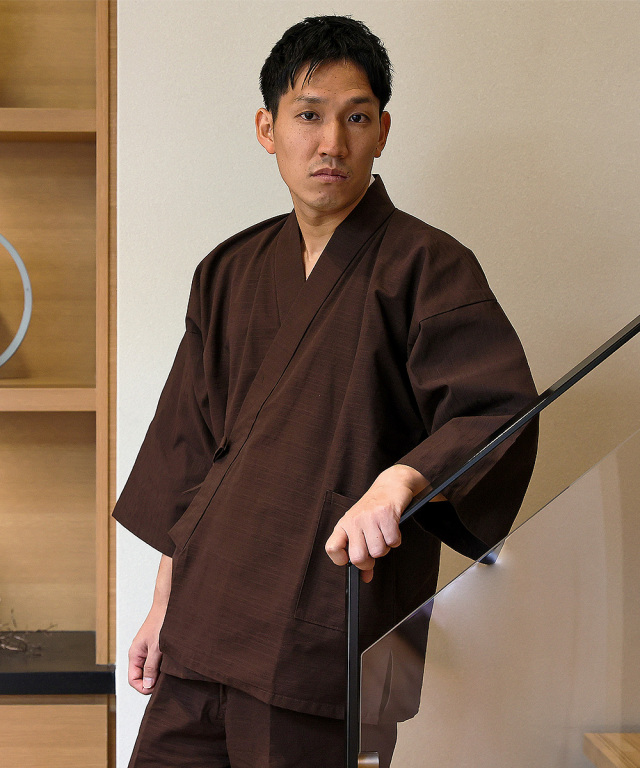 単衣　黒字に茶系のシックな紬 単衣 黒字に茶系のシックな紬 シルクライク紬羽織 No.2