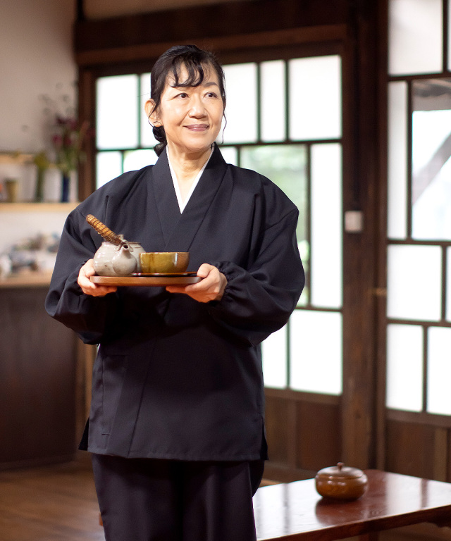 女性用ストレッチツイル作務衣［聖］