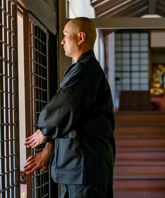 ななこ織作務衣 No.2 黒 | 作務衣・甚平通販 和粋庵