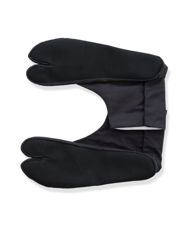 きねや足袋紺木綿黒底