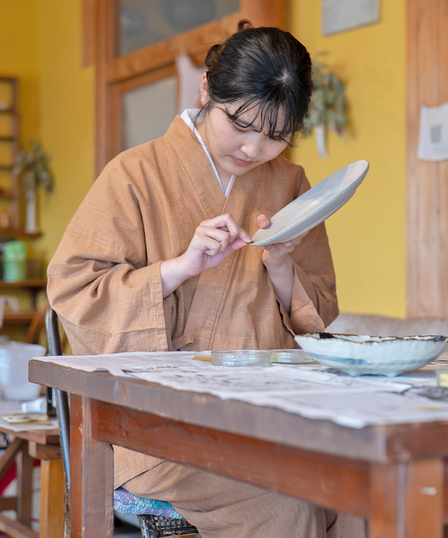 絣紬作務衣＜2番色 茶＞【和粋庵】（かすりつむぎさむえ） | 作務衣