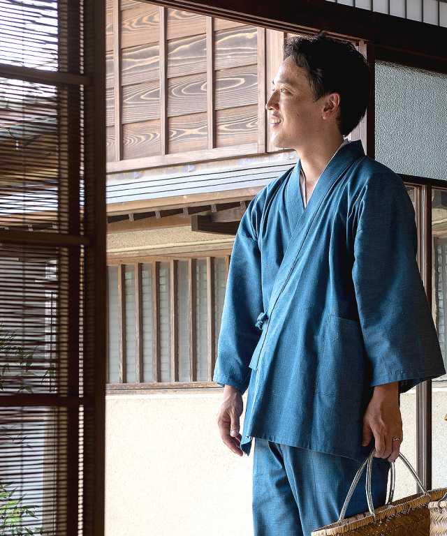 絣紬作務衣＜9番色 明紺＞【和粋庵】（かすりつむぎさむえ） | 作務衣