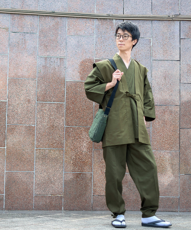 badhop gkid着用　MARNI ジップアップ長袖シャツ オリーブグリーン badhop gkid着用 MARNI ジップアップ長袖シャツ オリーブグリーン