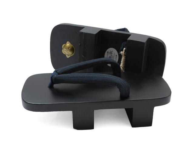 近江ちぢみ絣織鼻緒桐下駄