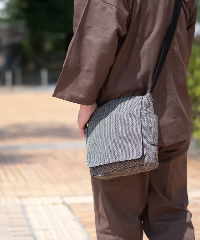 刺子織ショルダーバッグ No.4 茶 【和粋庵】 | 作務衣・甚平通販 和粋庵