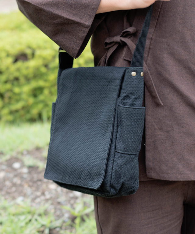 刺子織ショルダーバッグ No.6 黒 【和粋庵】 | 作務衣・甚平通販 和粋庵
