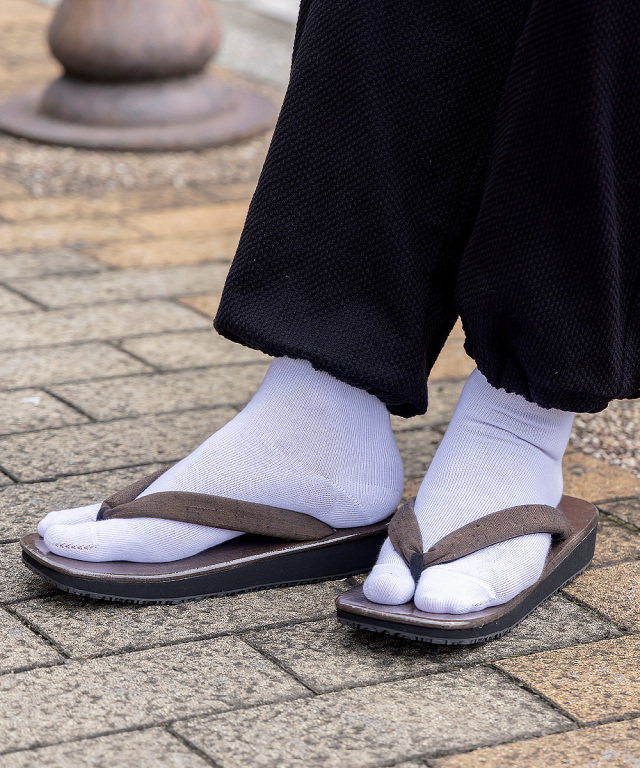 たてスラブ厚底滑り止雪駄