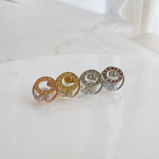 金属アレルギー対応 ステンレスピアス スタッドピアス ローマ数字ピアス ファーストピアス セカンドピアス 両耳用 pi065