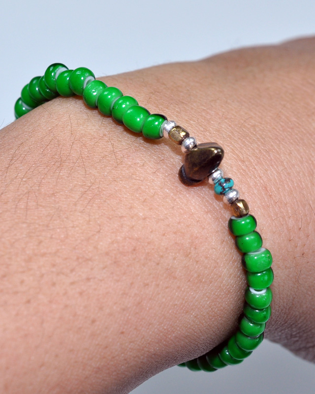 39 [SunKu] サンク White Heart Beads Bracelet