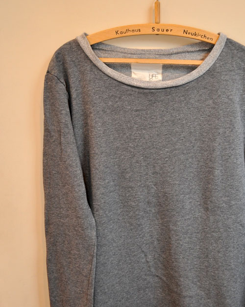 【50%OFF】LIFE IS ....（ライフイズ) RELAX NECK SWEAT/ リラックスネックスウェット