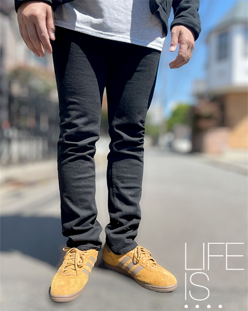 LIFE IS ....（ライフイズ) LOTUS DENIM -BLACK STRETCH